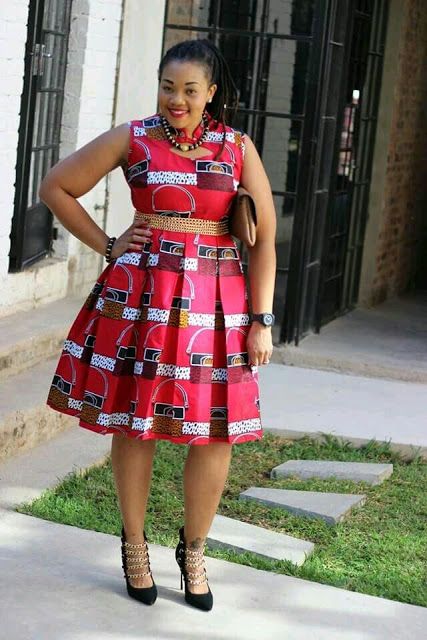 Kitenge Dress, Styles Ankara, Mode Prints, African Chic, African Styles, Ghanaian Fashion, Best African Dresses, Short African Dresses, African Dresses Modern