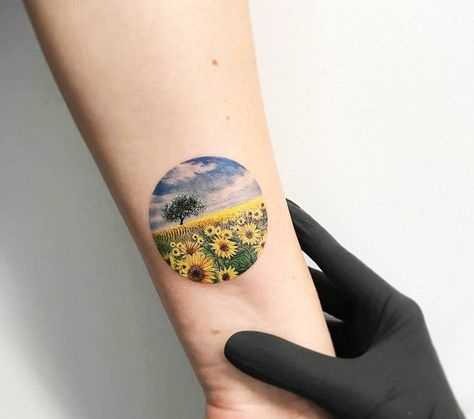 Sunflower fields tattoo by Eva Krbdk | Photo 17386 Flower Field Tattoo, Field Tattoo, Miniature Tattoos, Sunflower Tattoo Thigh, Sunflower Tattoo Sleeve, Sunflower Tattoo Shoulder, Catrina Tattoo, Tattoo Placements, Circle Tattoo