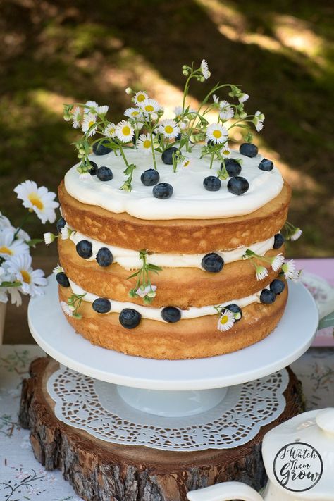 Fairy Tea Party Food, Tea Party Food Ideas, Fairy Tea Party, Spring Tea Party, Fest Mad, Fairy Food, Tea Party Cake, Fairy Garden Birthday Party, Fairy Tea Parties