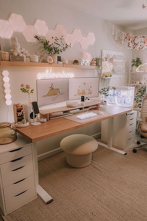 goldenmirmy♡'s Amazon Page Aesthetic Desk Stationary, Home Pc Setup, Small Room And Office Combo Ideas, Double Monitor Desk Setup Aesthetic, Office Hobby Room Ideas, How To Make Desk Aesthetic, Desktop Room Ideas, Desk In Room Aesthetic, Organized Aesthetic Room