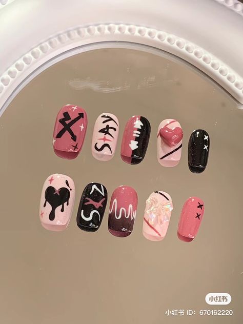 Case 143 Nails, Skz Nail Ideas, Skz Themed Nails, Kpop Themed Nails, Kpop Acrylic Nails, Stray Kids Nails Ideas, Punk Pop Aesthetic, Kpop Nail Ideas, Skz Nails Design