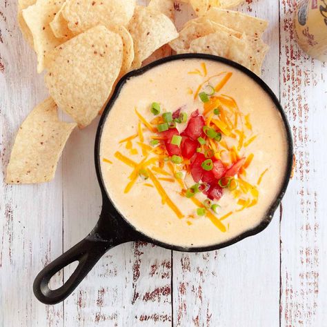 This easy beer cheese dip for camping is made with beer, Cheddar, smoked Gouda, cream cheese, and spices. It's prepared and served in the same skillet so there's no extra mess or dishes to clean. Skillet Beer Cheese Dip, Skillet Beer Cheese, Easy Beer Cheese Dip, Easy Beer Cheese, Skillet Dip, Camp Grill, Campfire Snacks, Snacks And Appetizers, Healthy Camping Food