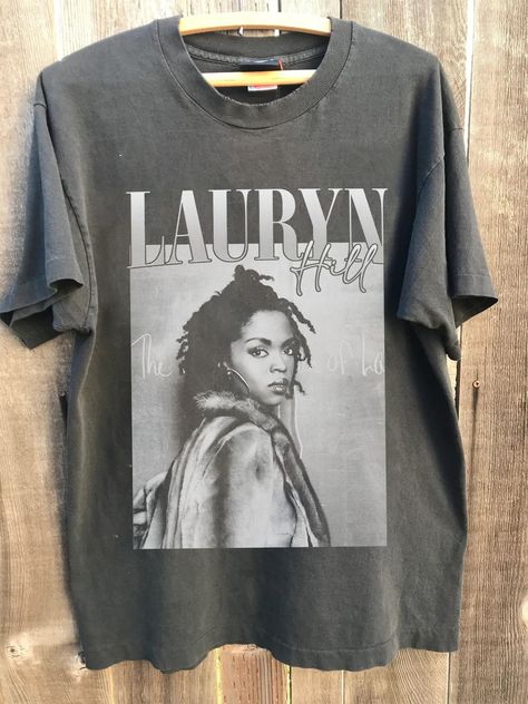 Lauryn Hill Graphic shirt , Retro Country Music Shirt, Lauryn Hill shirt, Hip-Hop Lauryn Tour Shirt,Albums Gift for Men Women Unisex T-Shirt : 100% Cotton (fiber content may vary for different colors) .: Medium fabric (5.3 oz/yd² (180 g/m .: Classic fit .: Runs true to size HOW TO ORDER Pick you favorite design. Review the size & color charts above FIRST and then select shirt size and color from the dropdown menu. Indicate the birthday year in the personalization box. Please note size measuremen Lyric Shirts, Country Music Shirt, Retro Country, Hip Hop Shirts, Country Music Shirts, Lauryn Hill, Mommy Style, Casual Chic Outfit, Tour Shirt