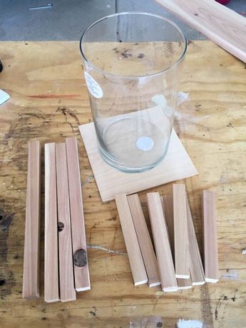 Wood Lantern Diy, Wooden Lanterns Diy, Wood Lantern Centerpiece, Wood Lanterns, Rustic Wood Lanterns, Wooden Lantern, Diy Lampe, Lantern Centerpieces, Wood Lantern