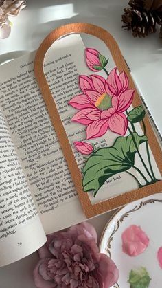 Book Inspired Bookmarks, Gouache Bookmarks Ideas, Bookmark Painting Ideas, Gouache Bookmark, Bookmark Drawing, Artistic Sketches, Bookmark Art, Book Painting, Bookmark Crochet