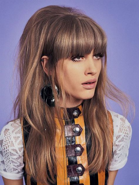 ‘Mod Girls’ full bangs. #bangs #hairinspo #70sinspired 70s Hairstyle, 70s Hairstyles, 70’s Hair, 70s Mode, 1960s Hair, 60s Hair, 70s Hair, Mod Girl, 70s Era