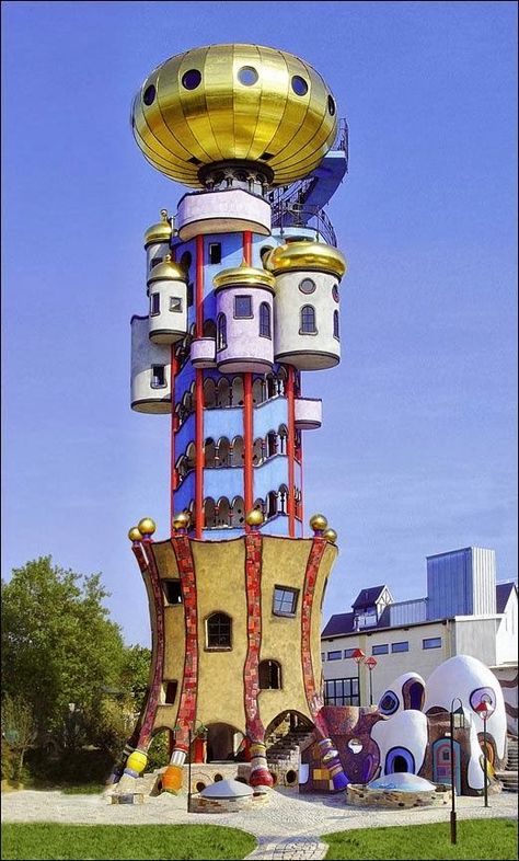 The Hundertwasser Turm in Abensberg....Kuchlbauer Tower is an observation tower designed by Austrian architect Friedensreich Hundertwasser on the grounds of the Kuchlbauer Brewery in Abensberg a town in Lower Bavaria in Germany. Whimsical Architecture, Hundertwasser Architecture, South Germany, Observation Tower, Hundertwasser Art, Europa Park, Unusual Buildings, Unusual Homes, Tower Design