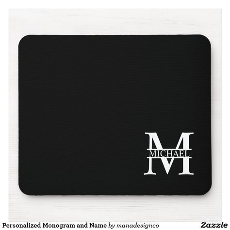 Mouse Pad Ideas, Mousepad Personalizado, Personalized Monogram, Christmas Card Holders, Festive Christmas, Hand Sanitizer, Custom Holiday Card, Custom Accessories, Keep It Cleaner