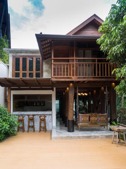 Thailand House, Thai House Design, Bali Style Home, Tropical House Design, Thai House, Concrete Houses, House On Stilts, Rest House, House Design Pictures