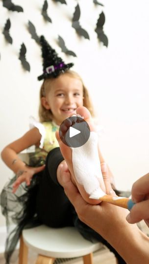 284K views · 25K reactions | Turn your little one’s footprint into a spooky ghost for Halloween! 👻👣 ⁣
⁣
A fun and easy DIY to add some personal charm to your decorations! | LuluMake | Richy Mitch & The Coal Miners · Evergreen (feat. Caamp) Alice Halloween, Ghost For Halloween, Xmas Games, Easy Diy Halloween Decorations, Kids Things To Do, Coal Miners, Family Fun Games, Spooky Ghost, Easy Diy Halloween