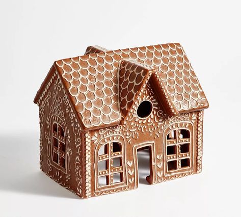 Barn Gingerbread House, Gingerbread Village, Christmas Gingerbread House, Color Cafe, Ceramic Houses, Village Houses, Pottery Barn Teen, Christmas Gingerbread, Holiday Home Decor