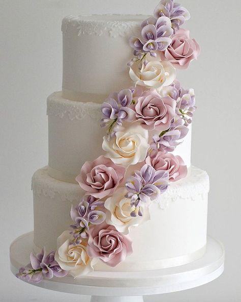 Classic 3 Tier wedding cake with elegant sugar flowers                                                                                                                                                                                 More Wedding Cake With Flowers, Wedding Cake Fresh Flowers, Cake With Flowers, Wedding Cakes Elegant, 3 Tier Wedding Cakes, Fondant Wedding Cakes, Wedding Cake Roses, Floral Wedding Cakes, White Wedding Cakes