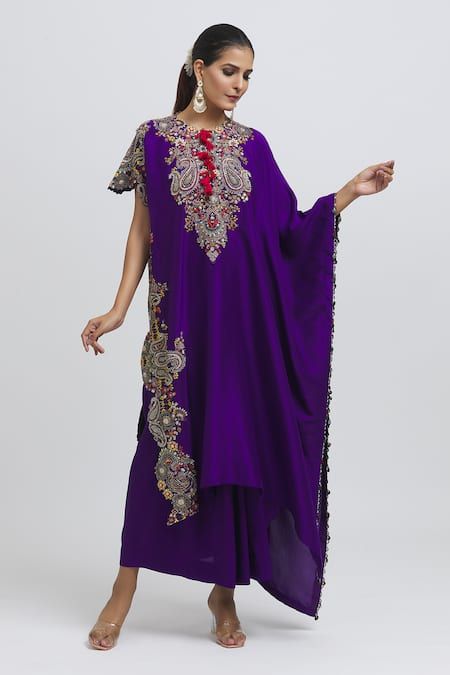 Buy Purple Silk Embroidered Thread Round Neck Paisley Kaftan And Skirt Set For Women by Anamika Khanna Online at Aza Fashions. Rakhi Outfits, Latest Kaftan Styles, Latest Kaftan Designs, Summer Coord, Purple Kaftan, Rakhi 2024, Cotton Suit Designs, Bead Applique, Kaftan Styles