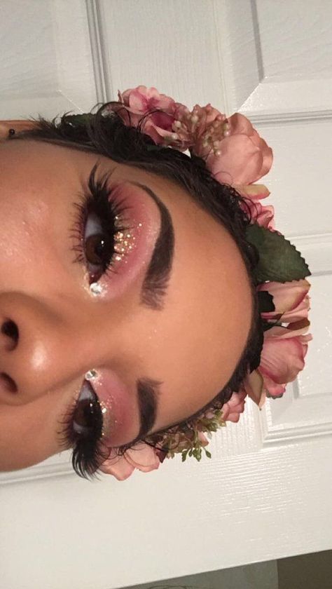 Eye Makeup Glitter, Party Make-up, Beauty Make-up, Makeup Hacks, Make Up Looks, Baddie Makeup, Makeup Goals, Halloween Make, Flawless Makeup