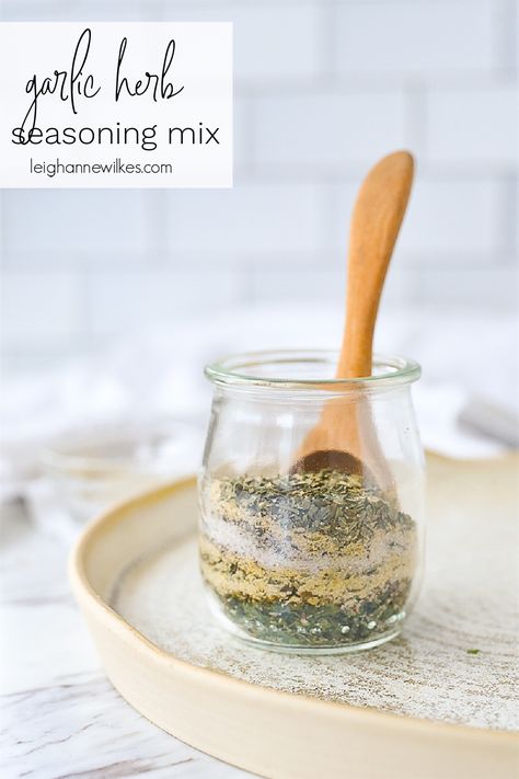 Garlic And Herb Seasoning Recipe, Herb Soup, Vegetables Rice, Garlic Soup, Diy Spices, Homemade Spice Blends, Garlic Seasoning, Herb Sauce, Leigh Anne