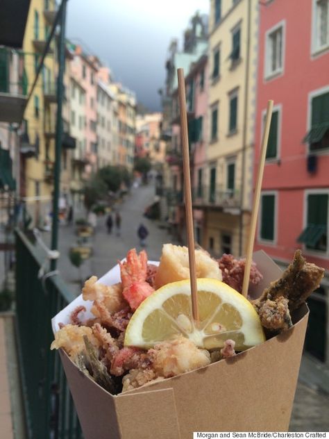 Italian Street Food, Italian Street, Food Street, Street Foods, Italy Vacation, Cannoli, Food Trucks, Foodie Travel, Classic Italian