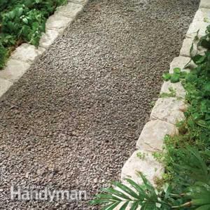 Planning a Backyard Path: Gravel Paths A garden path enhances any backyard. Learn about design factors, limitations and installation techniques for gravel, stone, brick and pavers, along with attractive edging options. Garden Structures, Taman Diy, Gravel Walkway, Desain Lanskap, Gravel Path, Garden Walkway, Stone Walkway, Garden Pathway, Easy Garden