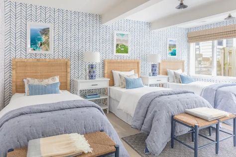 Michigan Lake House, Lakehouse Bedroom, Michigan Lake, Shared Girls Bedroom, Two Twin Beds, Gray Malin, Twin Beds, Twin Bedroom, Dekorasi Kamar Tidur