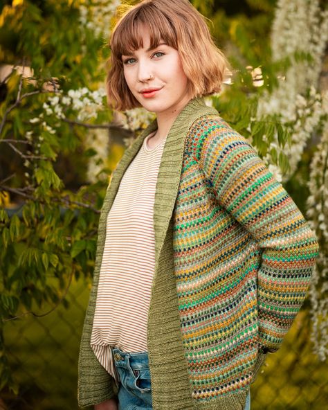 Wondering where all those yarn ends disappeared to? We’ve got a clever trick for Sea Glass Cardigan! 🧶✨ Our nifty i-cord technique handles those pesky yarn ends for a neat, polished finish—no weaving in ends, no purling colorwork, and no steeking. Just more time to enjoy your knitting! Want to see how it’s done? Head over to woolandpine.com to watch the construction video. You can also grab the pattern through the link in our bio, complete with photo and video tutorials to make your Sea Gla... Ravelry, Fair Isle Knitting, Sea Glass, Seamless Knitting, Pine Design, I Cord, Cardigan Pattern, Fair Isle, Celery