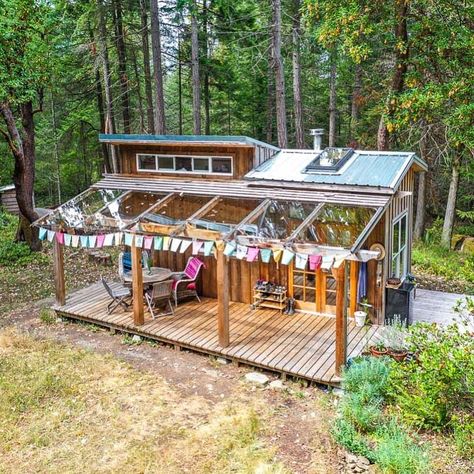 Off Grid Tiny House, Off Grid House, Summer Cabin, Forest Home, Earthship Home, Nature Architecture, Cob House, Frame House, Modern Tiny House