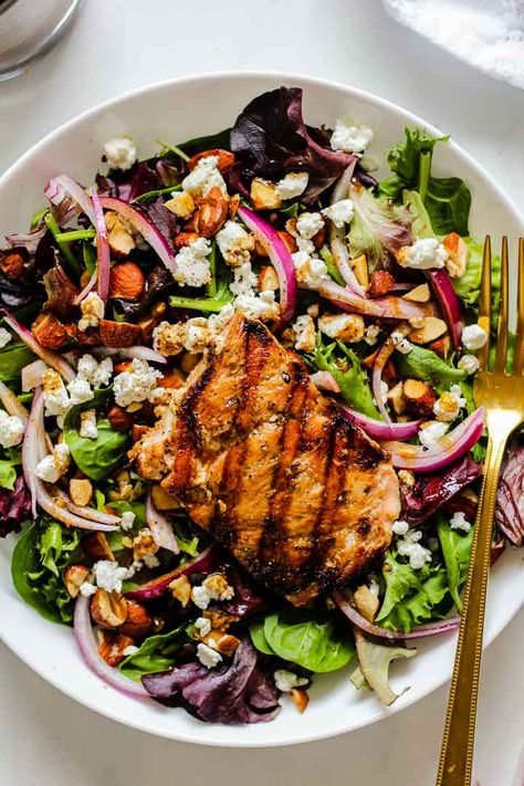 Salmon Salad Recipe, Maple Balsamic Dressing, Grilled Salmon Salad, Maple Salmon, Salmon Salad Recipes, Party Bites, Maple Balsamic, Salads To Go, Salmon Dinner