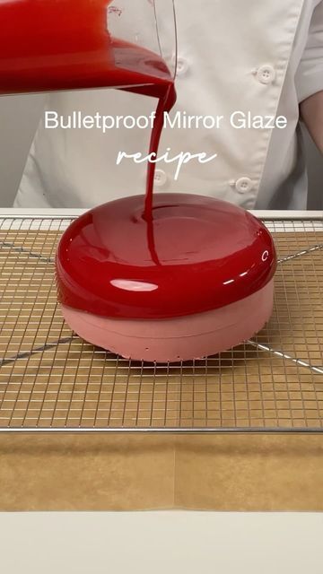 Easy Mirror Glaze Recipe, Bulletproof Recipes, Mirror Glaze Recipe, Chocolate Mirror Glaze, Mirror Glaze Cake Recipes, Baking Rack, Glaze Icing, Glaze For Cake, Mirror Glaze Cake