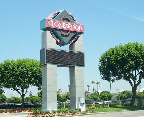 Stonewood Shopping Center, the only "Mall" Downey, California had when I was growing up! Photo by ozfan22 on flickr: "A long-standing shopping center in Downey, California, the Stonewood Shopping Center has been home to many establishments that have gone by the wayside, i.e., the Broadway, Farrell's Ice Cream Parlor, Mervyns, Judy's, Robinson-May..." Pioneer Chicken, The Mall Of America, 80s Shopping Mall, Downey California, Century City Mall, 1980s Mall Stores, Huntington Park, Abandoned 80s Mall, East Los Angeles