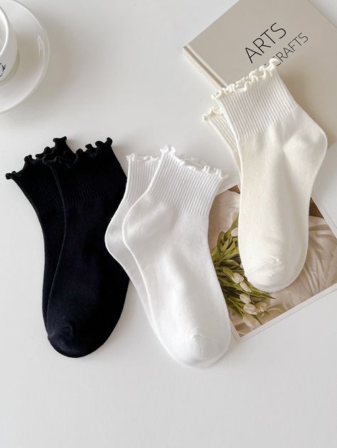 Feminine Romantic Fashion, Frill Socks, Pretty Socks, Sleepwear Women Pajamas, Frilly Socks, Ankle Socks Women, Women Crew Socks, Style Japonais, Women Socks