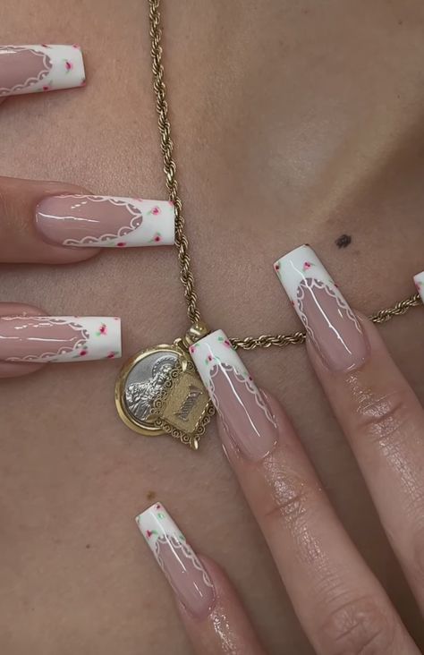 Lace Nail Design, Cute Simple Nails, Lace Nails, Edgy Nails, Classy Acrylic Nails, Soft Nails, Dream Nails, Fire Nails, Pretty Acrylic Nails