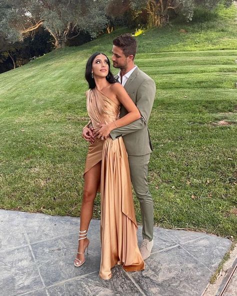 Style Wedding Guest, Evening Wedding Guest Dresses, Dresses For Wedding Guests, Wedding Guest Outfit Summer Casual, Dresses Gold, Splendid Dress, Guest Attire, Looks Party, Dresses For Wedding