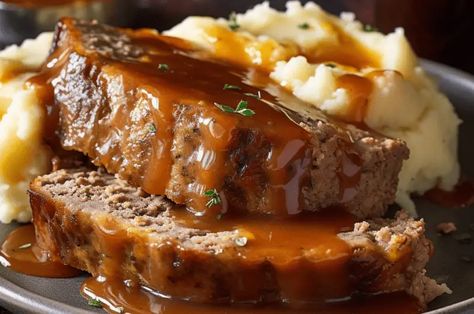 Barbecue Meatloaf Recipes, Barbecue Meatloaf, Cracker Barrel Meatloaf Recipe, Meatloaf With Gravy, Cracker Barrel Meatloaf, Bbq Meatloaf, Homemade Meatloaf, Honey Barbecue, Good Meatloaf Recipe