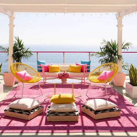 Barbie Airbnb, Barbie Vacation, Barbie Malibu Dream House, Funky Sofa, Asthetic Stationery, Uplifting Sayings, Outdoor Meditation, Barbie Bedroom, Lucite Furniture