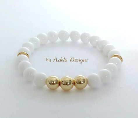 Gold And White Bracelet, White Bracelet Ideas, Simplistic Jewelry, Marble Bracelet, Crystal Bead Jewelry, Hematite Bracelet, Hand Bracelet, White Bracelets, Diy Bracelet Designs