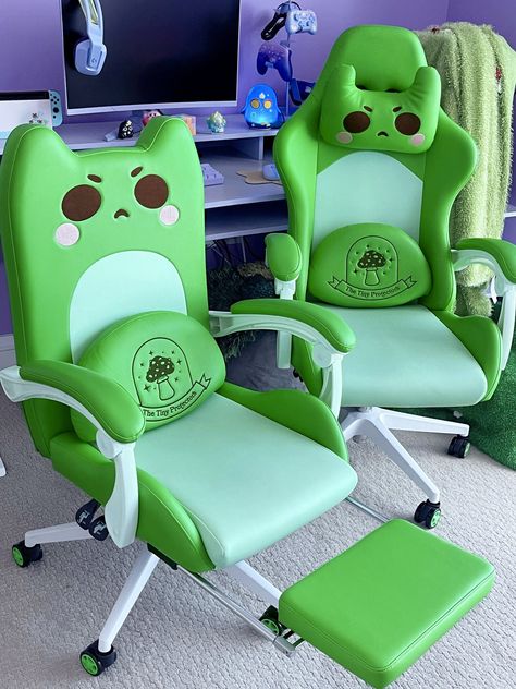 Frog Room Ideas, Frog Bedroom, Frog Games, Choose Your Fighter, Frog House, Gamer Chair, Game Chair, Gamer Room Decor, Frog Decor