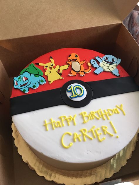 Bulbasaur, Squirtle, Picachu, and Charmander fondant figures on pokeball cake. Small Pokemon Cake, Pokémon Birthday Ideas Cake, Pokemon Birthday Cake Ideas, Pokémon Birthday Cake Ideas, Squirtle Birthday Cake, Charmander Birthday Cake, Easy Pokémon Cake, Pokemon Cakes Ideas, Pokemon Birthday Cake Diy