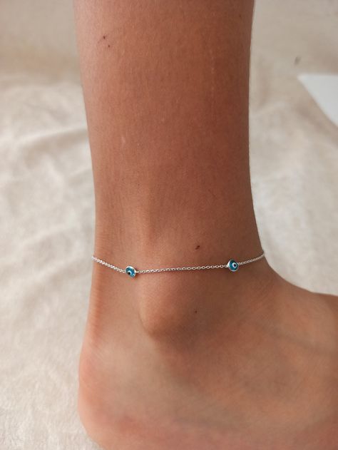 Latest Silver Anklet Designs Stylish, Latest Silver Anklet Designs, Mehendi Jewellery, Silver Chain Anklet, Evil Eye Anklet, Silver Anklets Designs, Blue Anklet, Anklets Indian, Mums Wedding