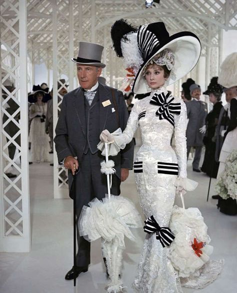 Audrey Hepburn's 'My Fair Lady' Dress - CBS Photo Archive - Getty Images Ascot Outfits, Audrey Hepburn Movies, Full Flared Skirt, Givenchy Dress, Audrey Hepburn Style, Hepburn Style, Couples Halloween, Oscar Dresses, My Fair Lady