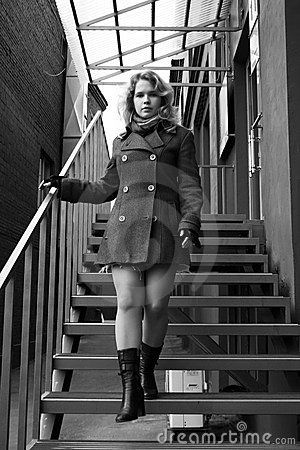 Walking Downstairs Reference, Woman Walking Down Stairs, Walking Down Stairs Reference, Walking Down Stairs, Woman Walking, People Walking, Reference Pictures, Poses Reference, Artist Models