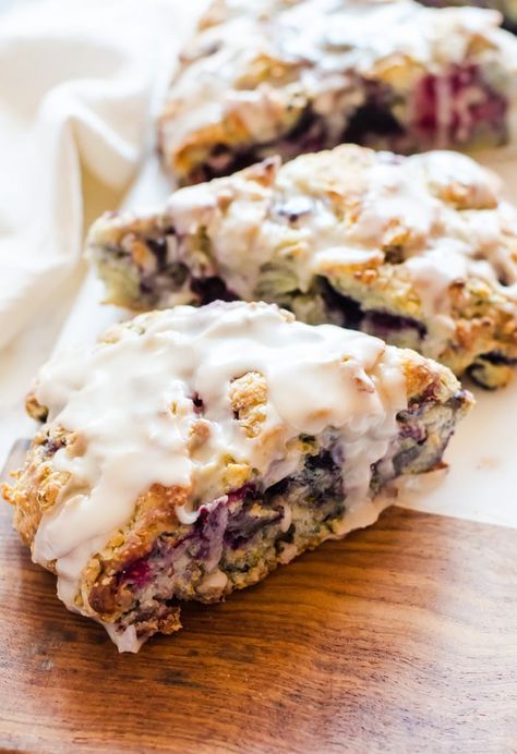 Mixed Berry Scones Mixed Berry Scones Recipe, Mixed Berry Scones, Berry Scones Recipe, Coconut Scones, Almond Scones, Berry Scones, Chocolate Scones, Blueberry Scones, Scones Recipe