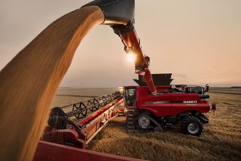 Technology In Agriculture, Case Ih Tractors, International Harvester Tractors, International Tractors, Case Tractors, Farmall Tractors, Combine Harvester, Future Farms, Agricultural Machinery