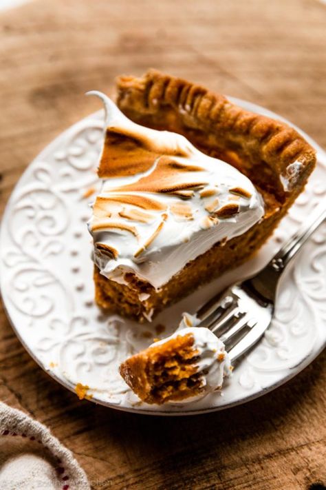 Bourbon Sweet Potato Pie, Brown Sugar Sweet Potatoes, Bourbon Sweet Potatoes, All Butter Pie Crust, Cookies Bars, Recipe Tin, Flaky Pie Crust, Butter Pie, Potato Pie