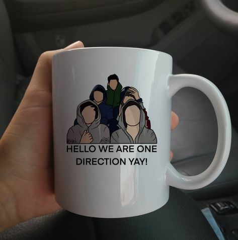 One Direction Gift Ideas, 1d Core, One Direction Gifts, Harry Styles Merch, Manifesting Dreams, Christmas Wishlist, One Direction, Diy Gifts, Harry Styles