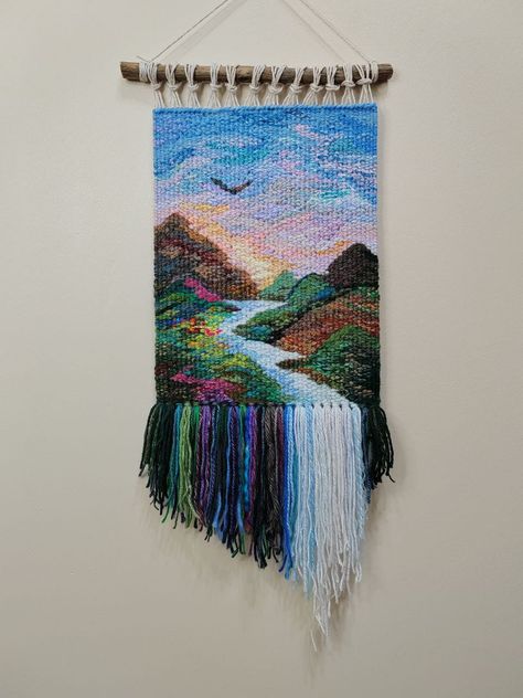 Weaving Wall Decor, Woven Tapestry Wall Hangings, Wall Art Macrame, Art Weaving, Waterfall Wall, Handmade Tapestries, Weaving Tutorial, Handmade Wall Decor, Handmade Wall Hanging