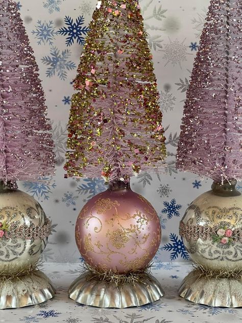 Sisal Trees Christmas Decor, Vintage Bottle Brush Trees, Christmas Vintage Decor Ideas, Bottlebrush Trees Christmas Decor, Bottle Brush Tree Crafts, Cozy Home Decor Ideas, Yellow Springs Ohio, Tart Tins, Home Decor Product