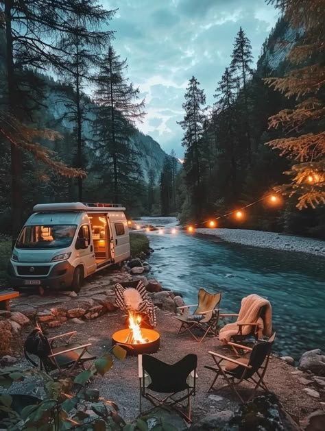 Wilderness Aesthetic, Hiking Picture Ideas, Camper Van Life, Camping Inspiration, Hiking Pictures, Camping Photography, Camping Aesthetic, Campervan Life, Nature Camping