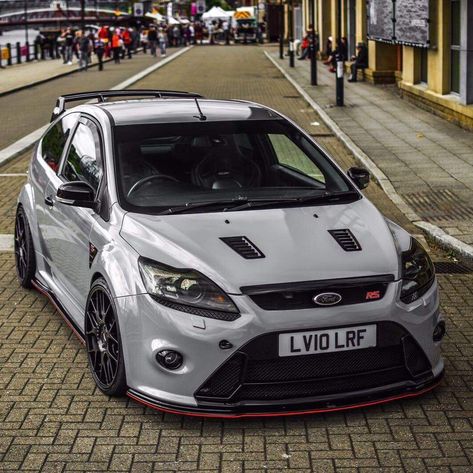 Ford Focus St Custom, Custom Painted Cars, Ford Focus St Mk2, Ford Focus St Mk3, Ford Fiesta Modified, Ford Focus 2007, Ford Focus 2006, Ford Focus 2009, Ford St