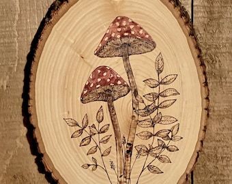 Mushroom Coaster, Wooden Log Slices, Wood Burn Designs, Fantasy Design, Pyrography Art, Wooden Log, Bijoux Fil Aluminium, Into The Wood, Wood Burning Crafts