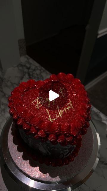 Pamela Anaele on Instagram: "Biggest Librat!! 6 inch Red picture heart cake😍😍. @ziandi_boutique made the topper. #baltimorebaker #heartcake #redcake #glittercake #baltimorecakes #dmvbaker #dmvcakes #customcake #cutecake #cakereels #caketrends #cakesofinstagram #instacake #blowthisup #picturecake #trendingreels #vintagecake #luxurycakes #Biggestlibrat #libra #libraseason #librat" Picture Heart, Red Cake, Libra Season, Red Pictures, Cake Trends, Glitter Cake, Heart Cake, Vintage Cake, Cute Cakes