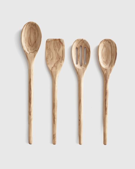 Spoon Craft, Wood Kitchen Utensils, Goose Down Pillows, Slotted Spoons, Apt Ideas, Aesthetic Kitchen, Organic Forms, Wooden Utensils, Italian Kitchen