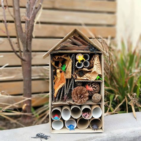 Sarah Lim on Instagram: “Here it is folks.. Our LAST #autumnbingo prompt! We are ticking off RECYCLED with our cardboard bug hotel indpired by @pippilearns 🐛🐜 . . I…” Diy Bug Hotel, Toilet Paper Roll Diy, Mini Beasts, Diy Kids Room Decor, Recycle Crafts Diy, Bee Hotel, Bug Hotel, Insect Hotel, Finding Myself